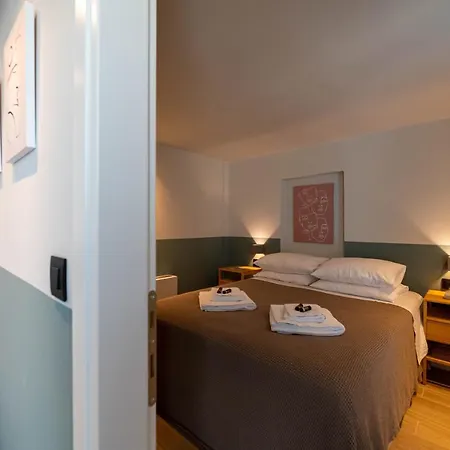 Vesta Retire - Mediterranean Kalamata