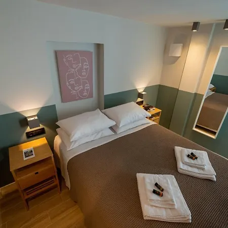 Vesta Retire - Mediterranean