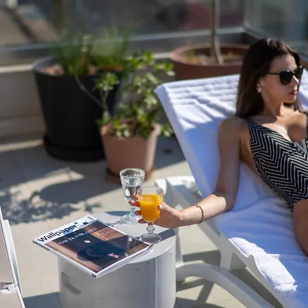 Vesta Retire - Mediterranean Apartment