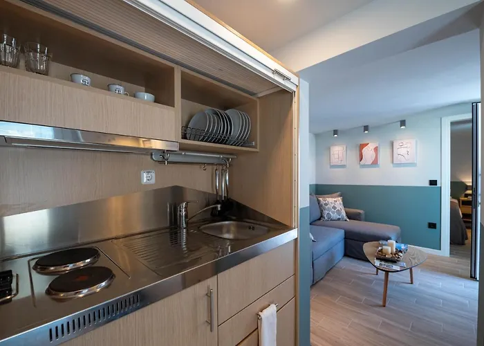 Vesta Retire - Mediterranean * Kalamata