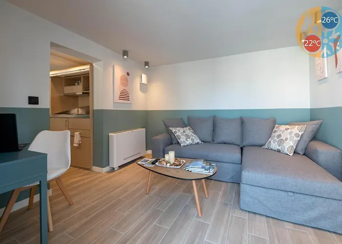 Vesta Retire - Mediterranean Apartment